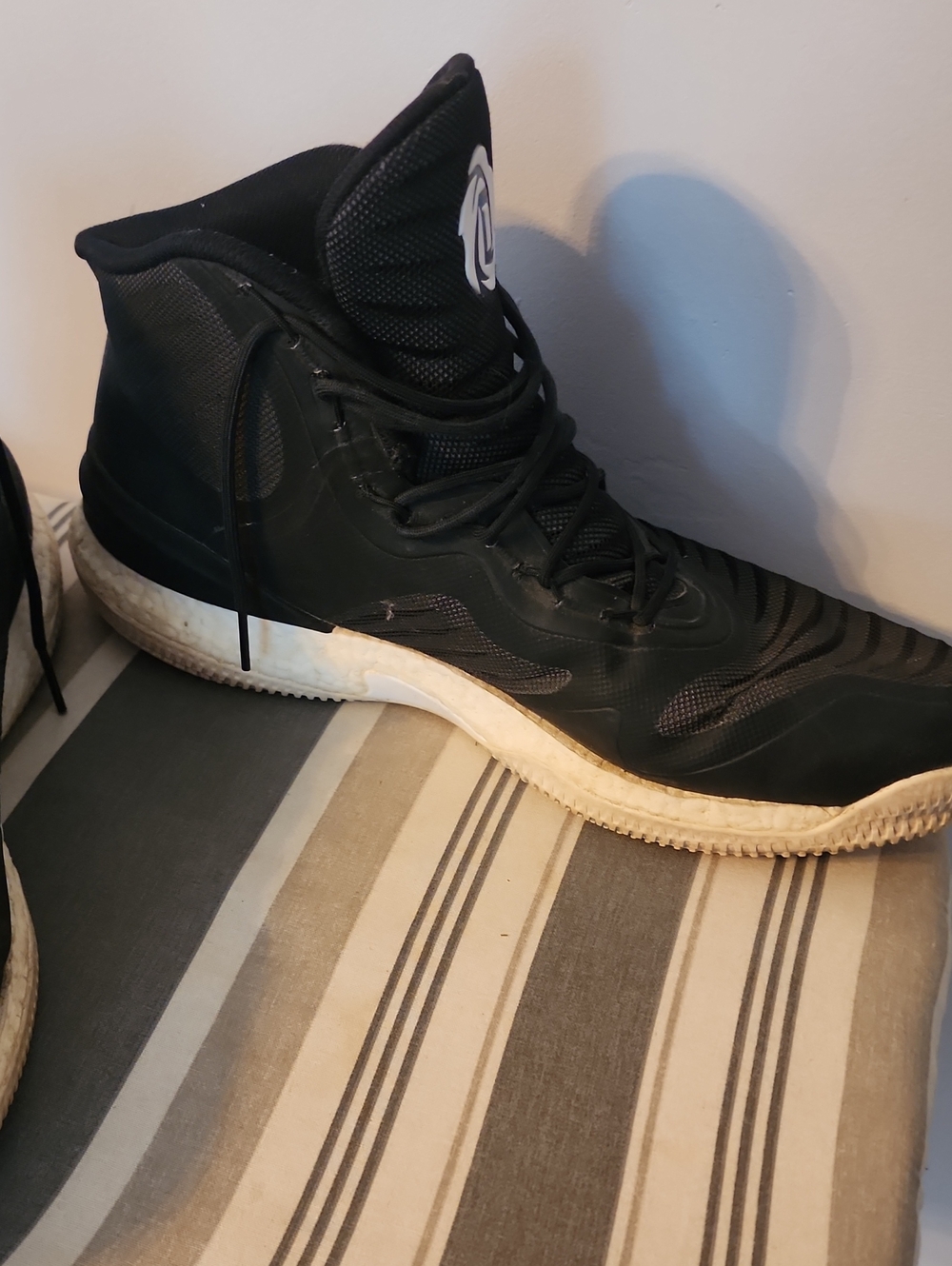 adidas D.O.N. Issue 1 High Top Black & White US 16 - Picture 2 of 9